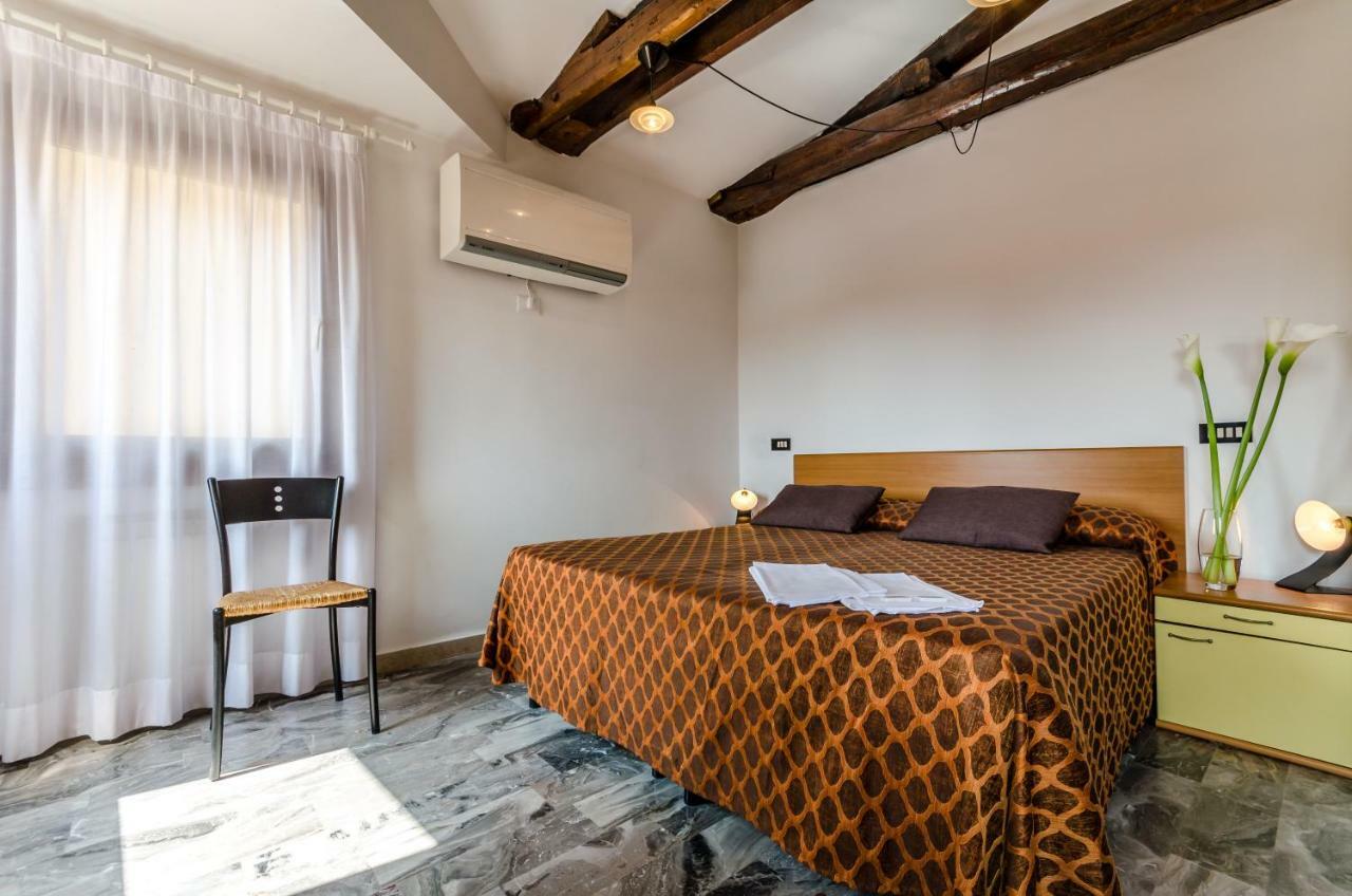 Hotel Ariel Silva Venice Exterior photo